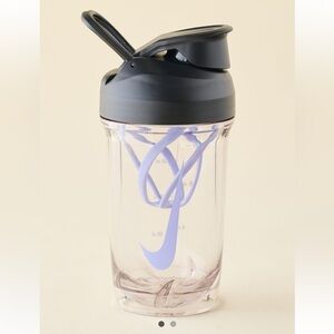 NWT Nike Black and Purple Pre Workout Shaker Bottle unused sealed